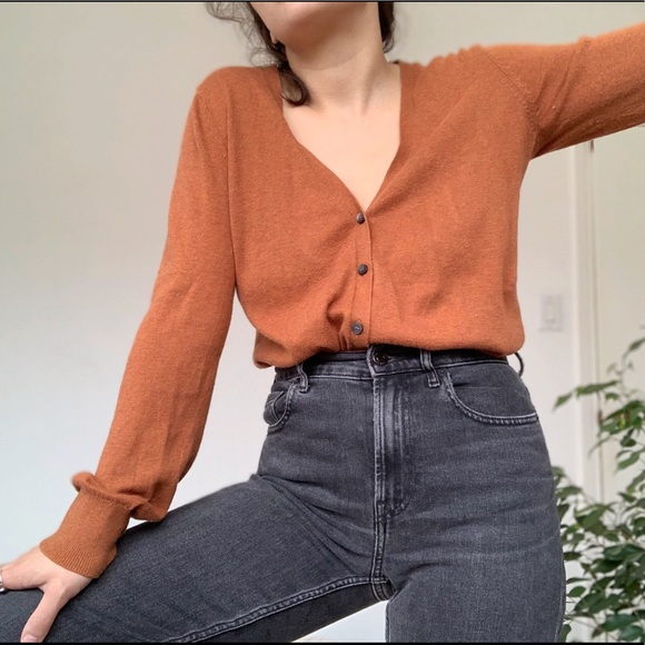 SOLD Burnt Orange Cardigan - Picture 2 of 4